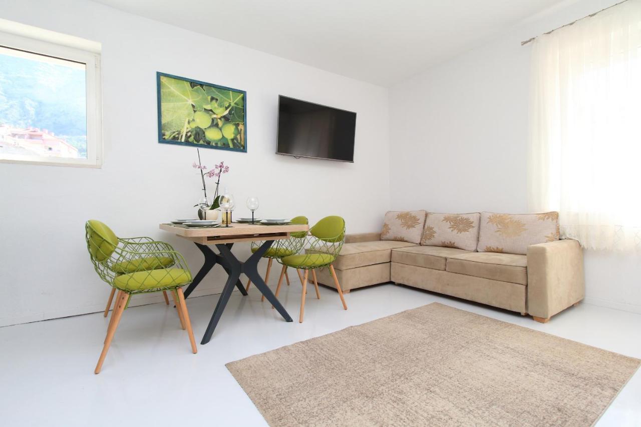 Apartmani Kike Макарска Экстерьер фото