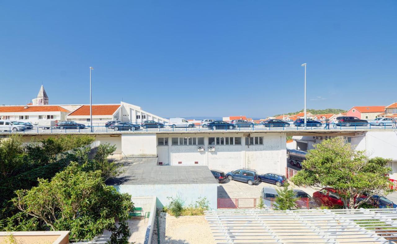 Apartmani Kike Макарска Экстерьер фото