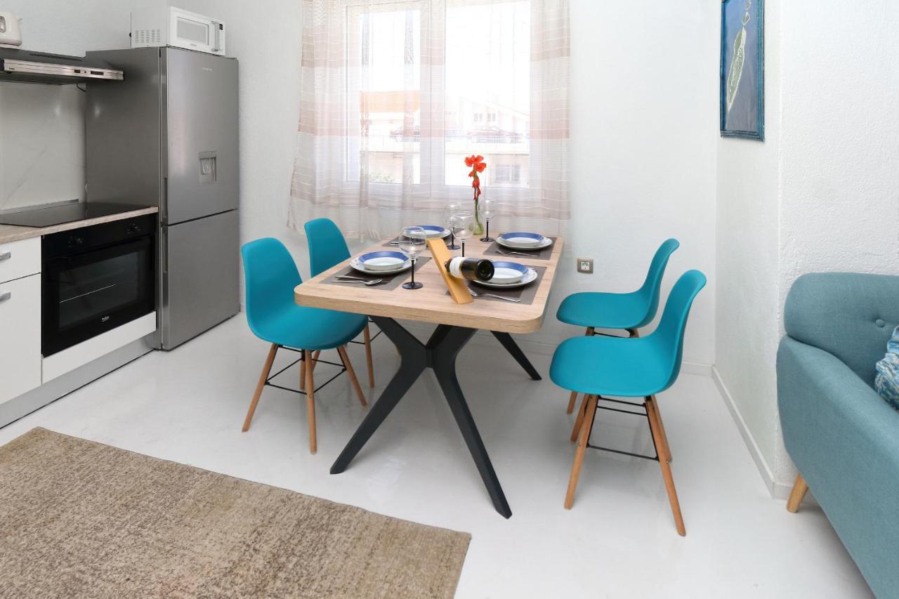 Apartmani Kike Макарска Экстерьер фото