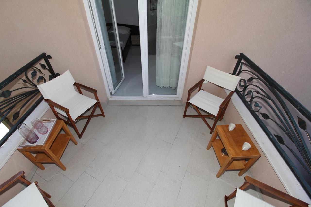 Apartmani Kike Макарска Экстерьер фото
