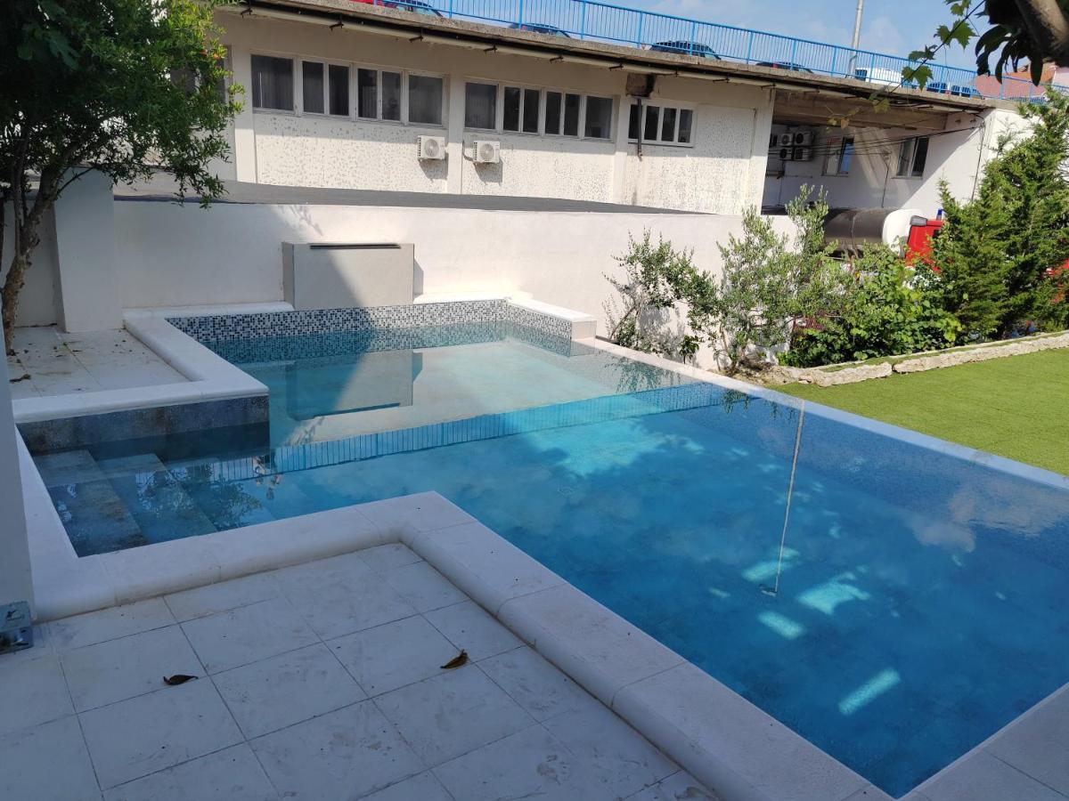 Apartmani Kike Макарска Экстерьер фото