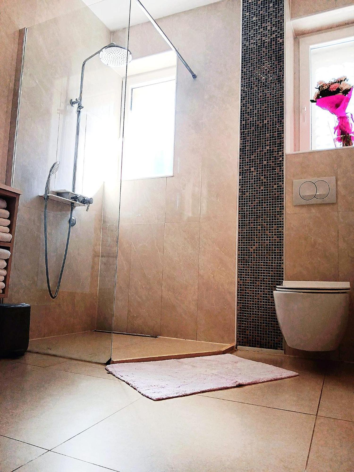 Apartmani Kike Макарска Экстерьер фото